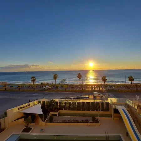 Konak Seaside Tower 45 Lejlighed *